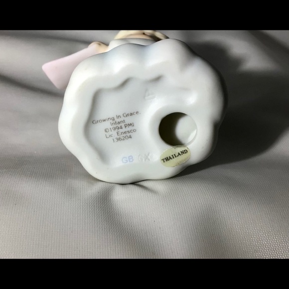 PRECIOUS MOMENTS “Growing in Grace” infant girl - Picture 13 of 16